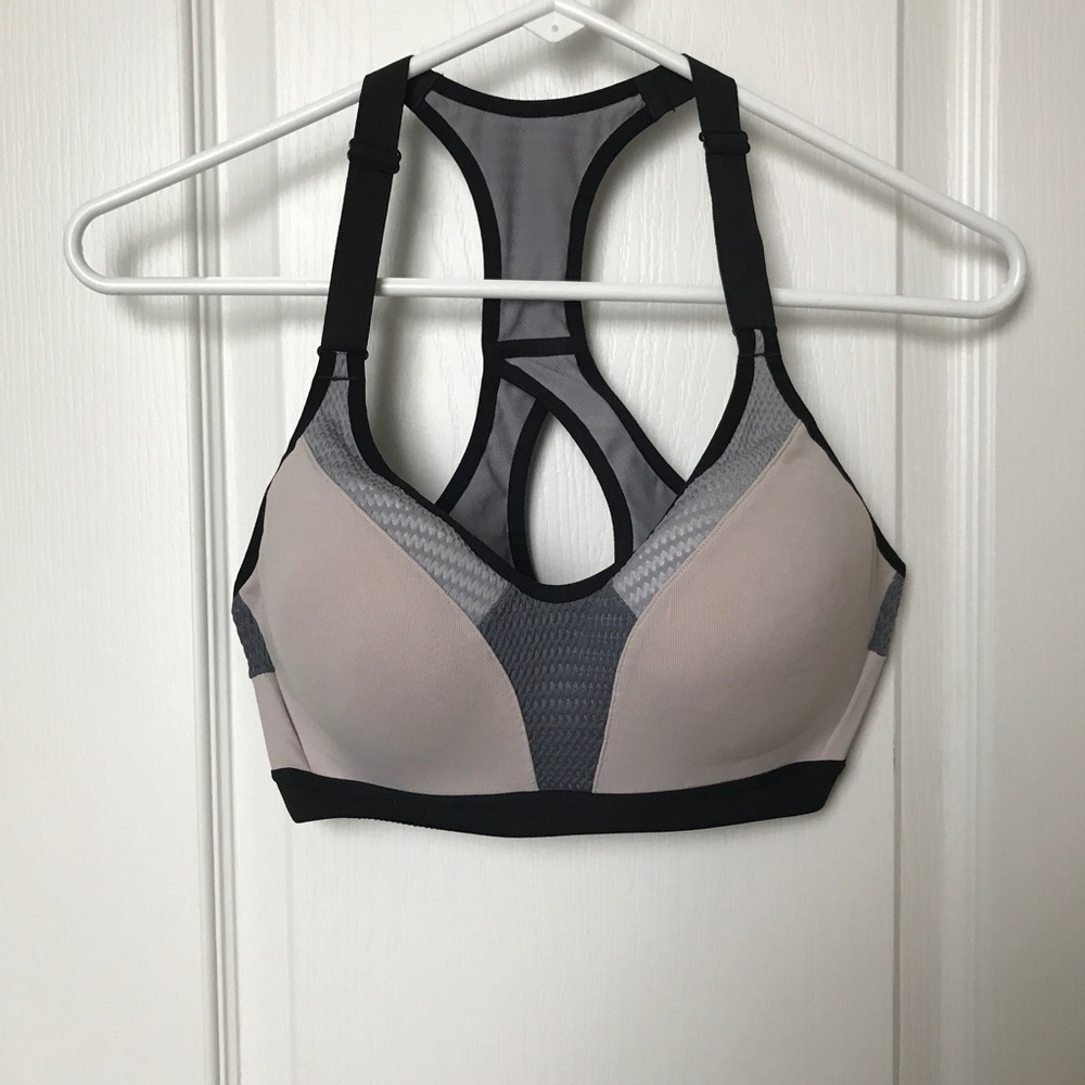 VS sports bra 34C